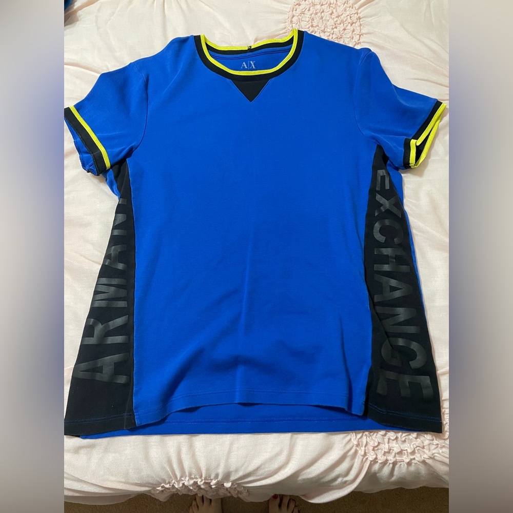 Armani Exchange Tee Shirt size Large short sleeves